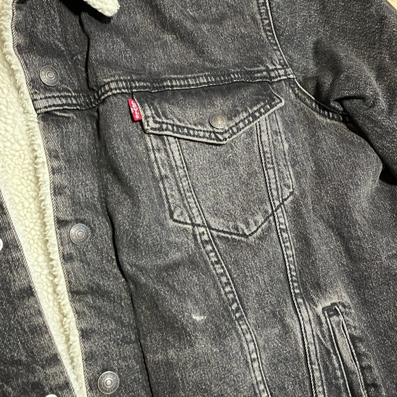 Levi's Black Denim Jean Jacket Coat with Cream Sherpa Lining Size XXL - Picture 5 of 6